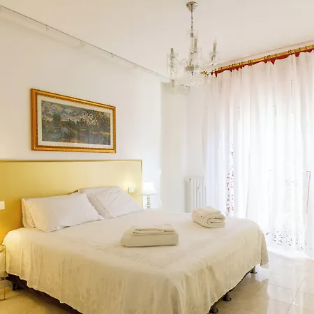 Guest house Dimora Al Naviglio Milan