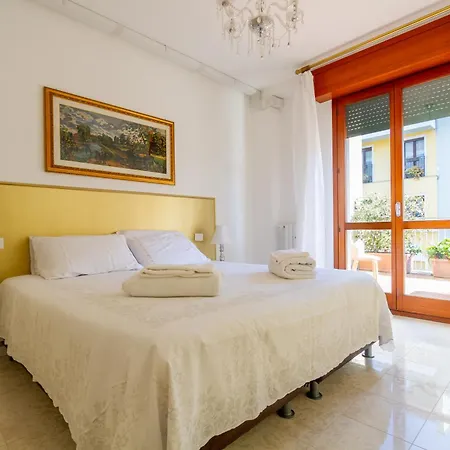 Guest house Dimora Al Naviglio Milan