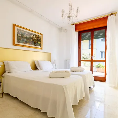 Dimora Al Naviglio Guest house Milan